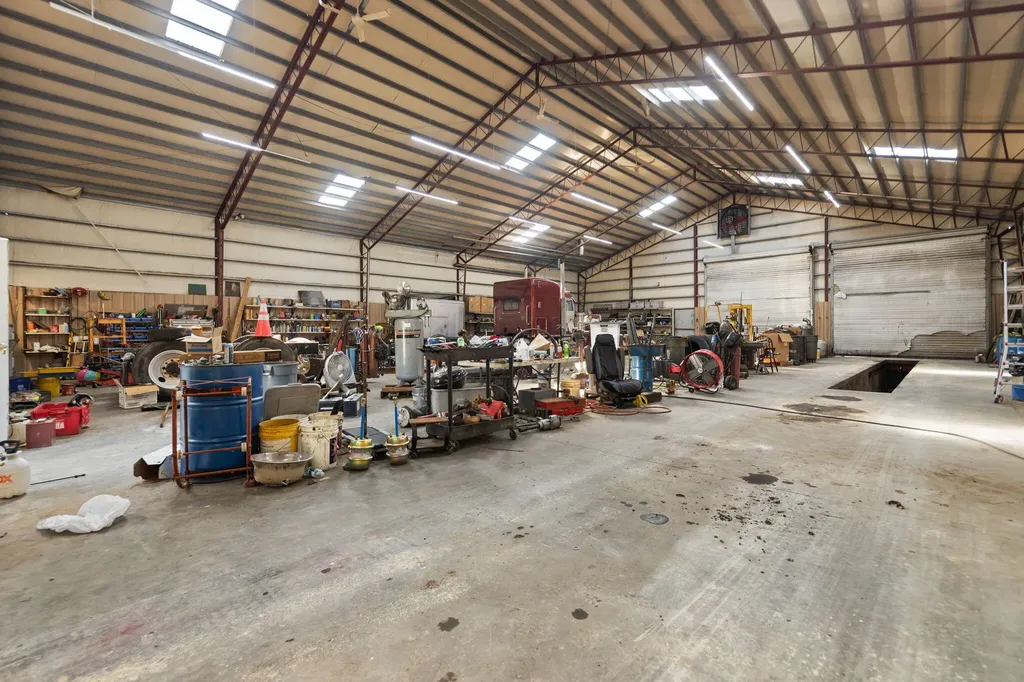 1230 Irvine Road Clay City KY 40312