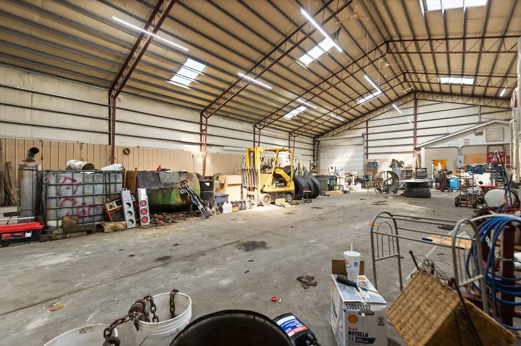1230 Irvine Road Clay City KY 40312