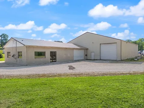 1230 Irvine Road Clay City KY 40312