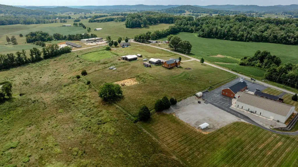 5332 Highway 452 Eubank KY 42567