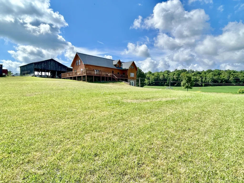 5332 Highway 452 Eubank KY 42567