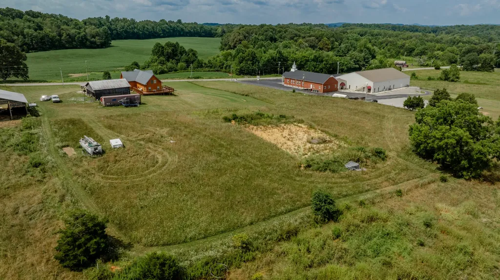 5332 Highway 452 Eubank KY 42567