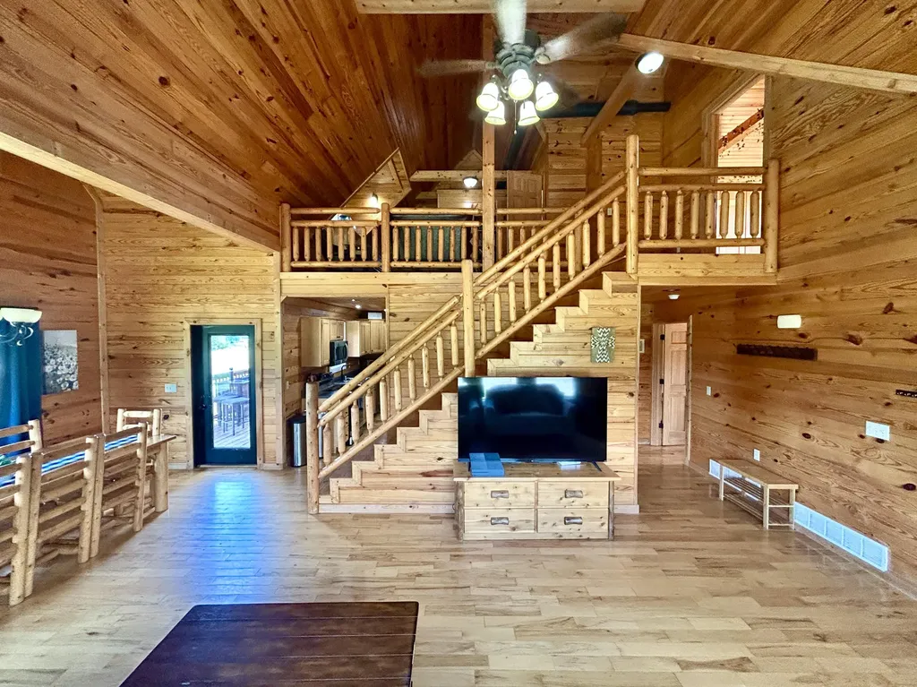 5332 Highway 452 Eubank KY 42567