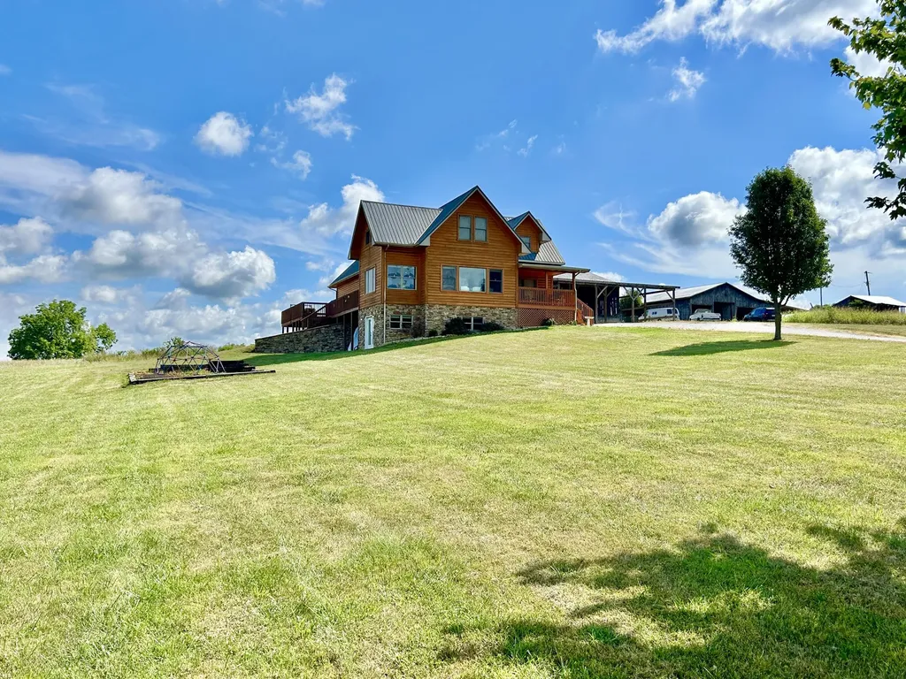 5332 Highway 452 Eubank KY 42567