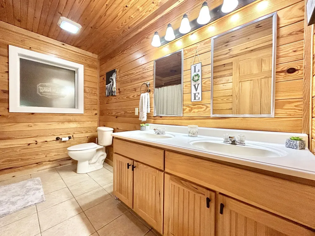 5332 Highway 452 Eubank KY 42567