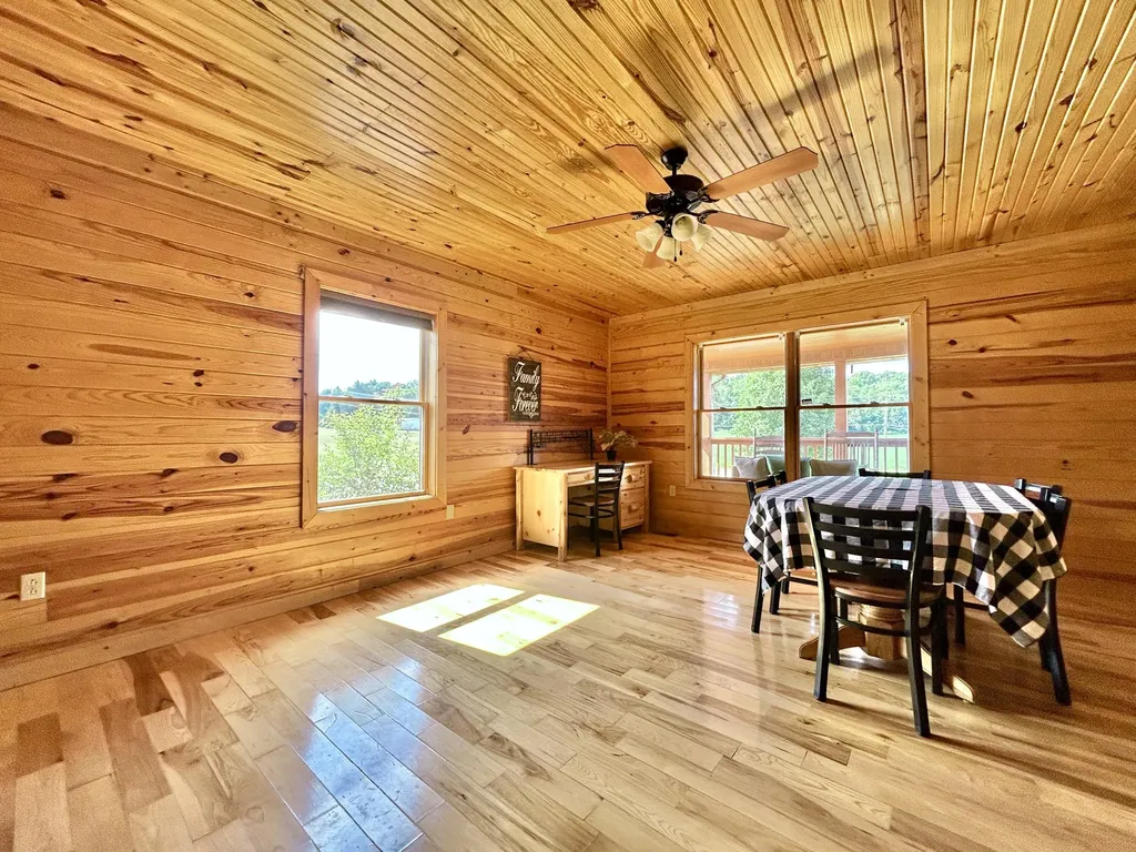 5332 Highway 452 Eubank KY 42567