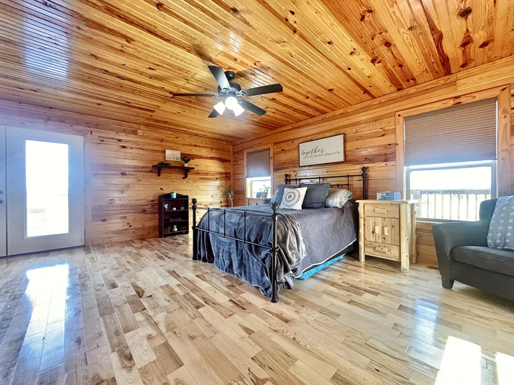5332 Highway 452 Eubank KY 42567