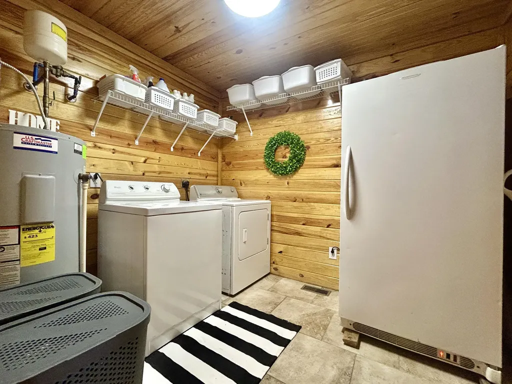 5332 Highway 452 Eubank KY 42567