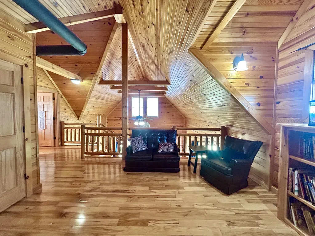 5332 Highway 452 Eubank KY 42567