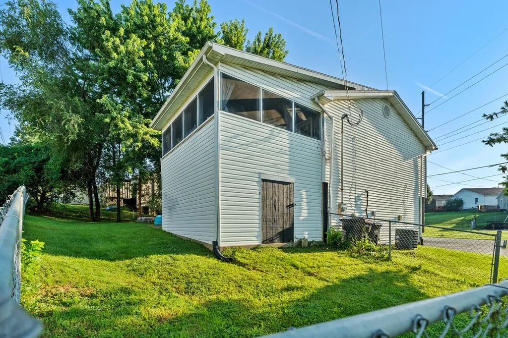 1108 Palisades Drive Frankfort KY 40601