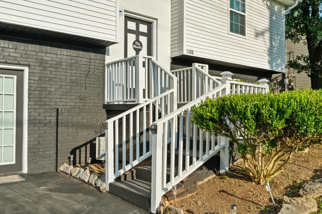 1108 Palisades Drive Frankfort KY 40601
