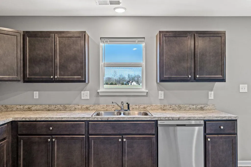 6068 Arbor Woods Way Richmond KY 40475