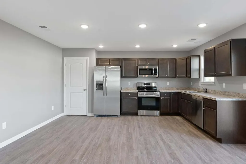 6056 Arbor Wds Way Richmond KY 40475