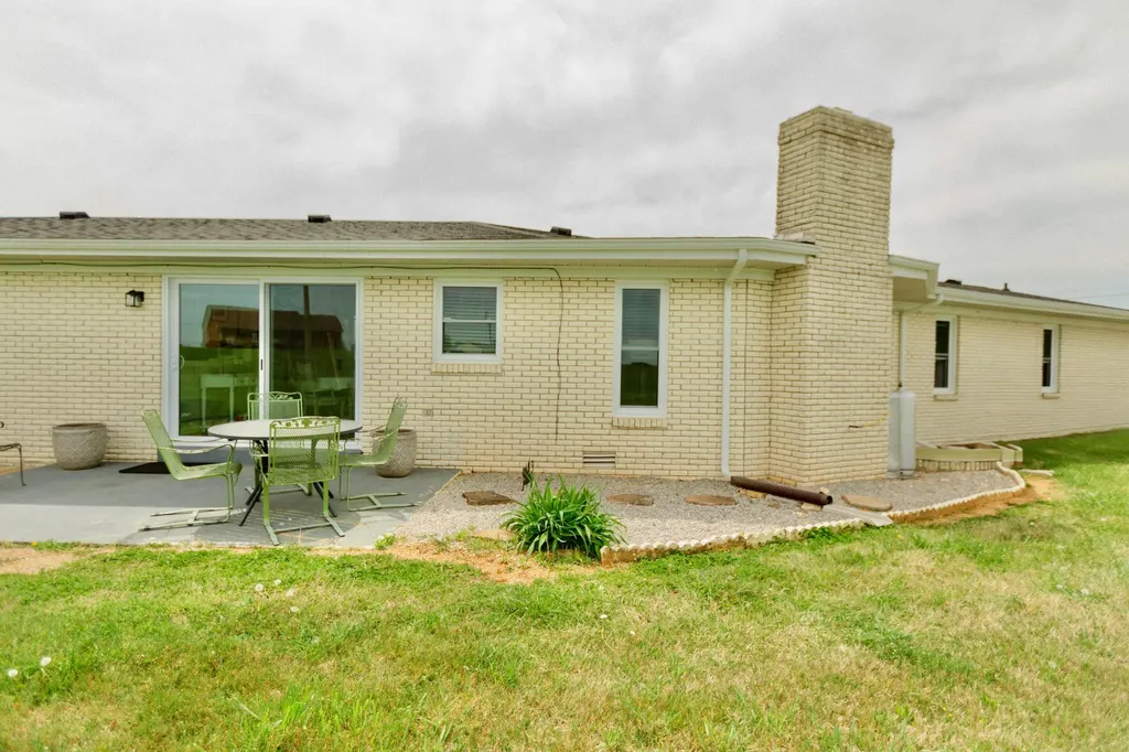 272 Okalona Road Nancy KY 42544