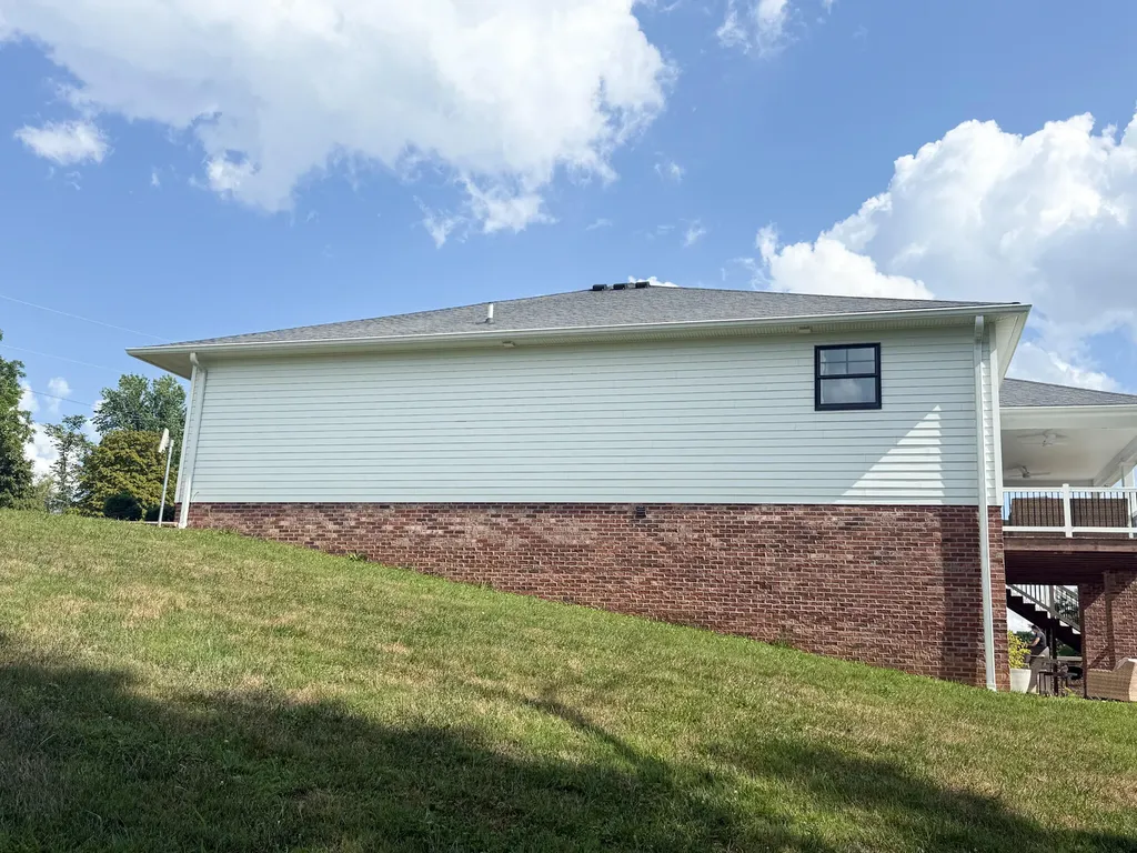 2003 Cream Ridge Road Junction City KY 40440