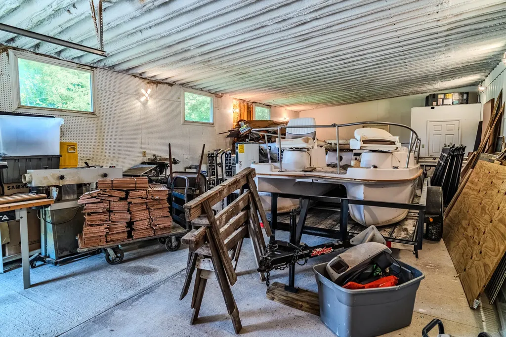3464 Louisville Road Frankfort KY 40601