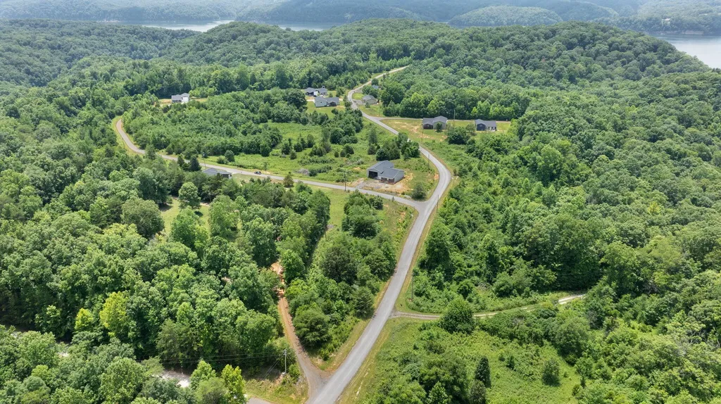 215 Kelly Circle Nancy KY 42544