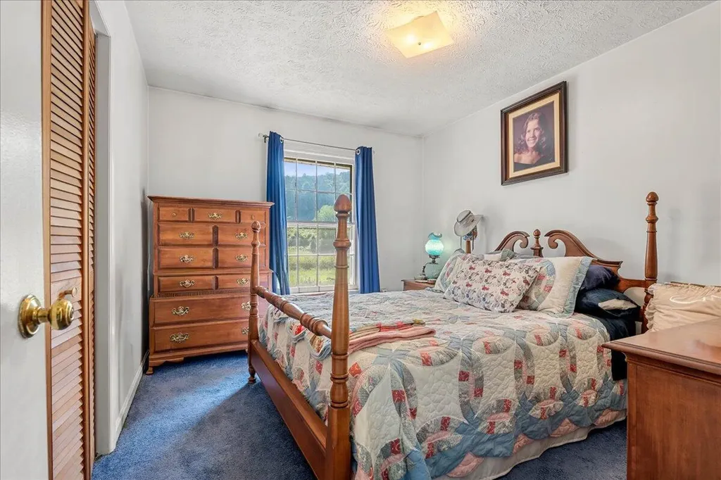 928 Indian Creek Road Corbin KY 40701