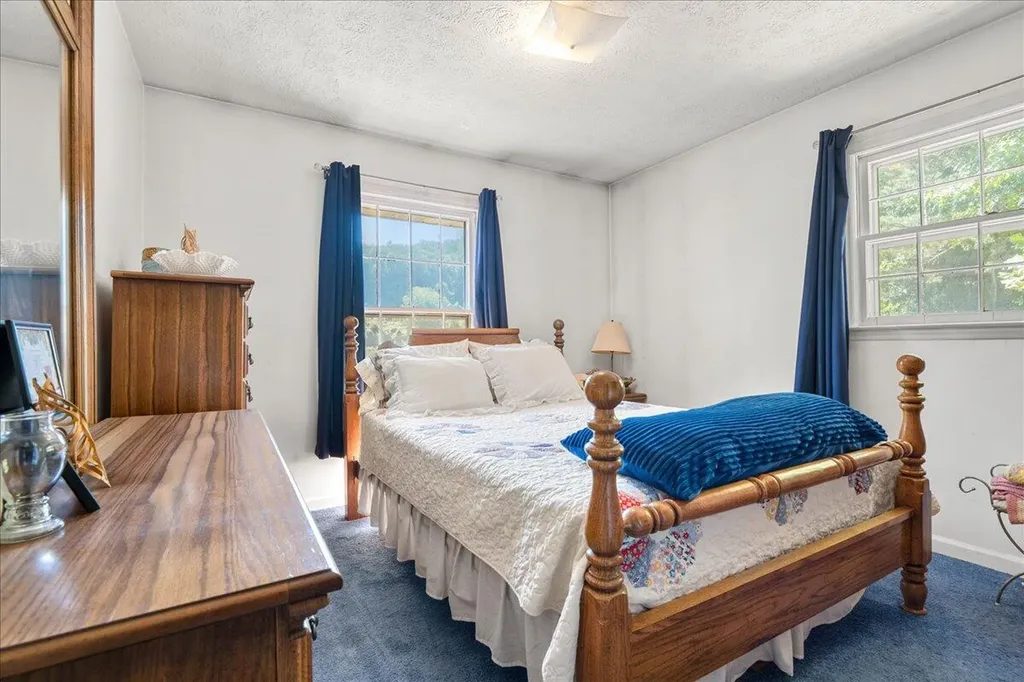 928 Indian Creek Road Corbin KY 40701
