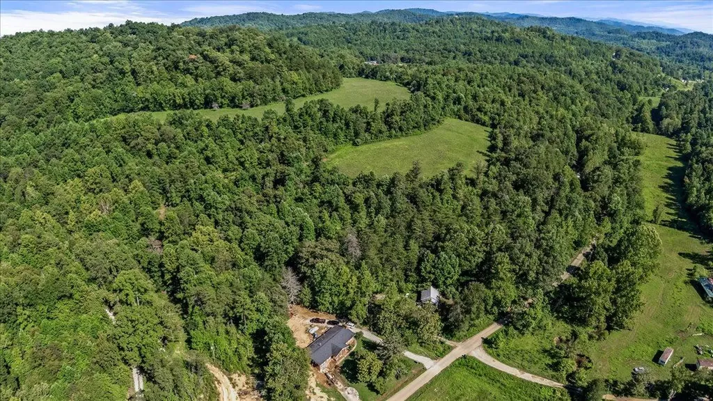 928 Indian Creek Road Corbin KY 40701
