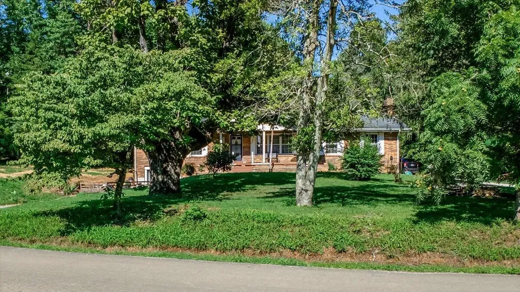 928 Indian Creek Road Corbin KY 40701