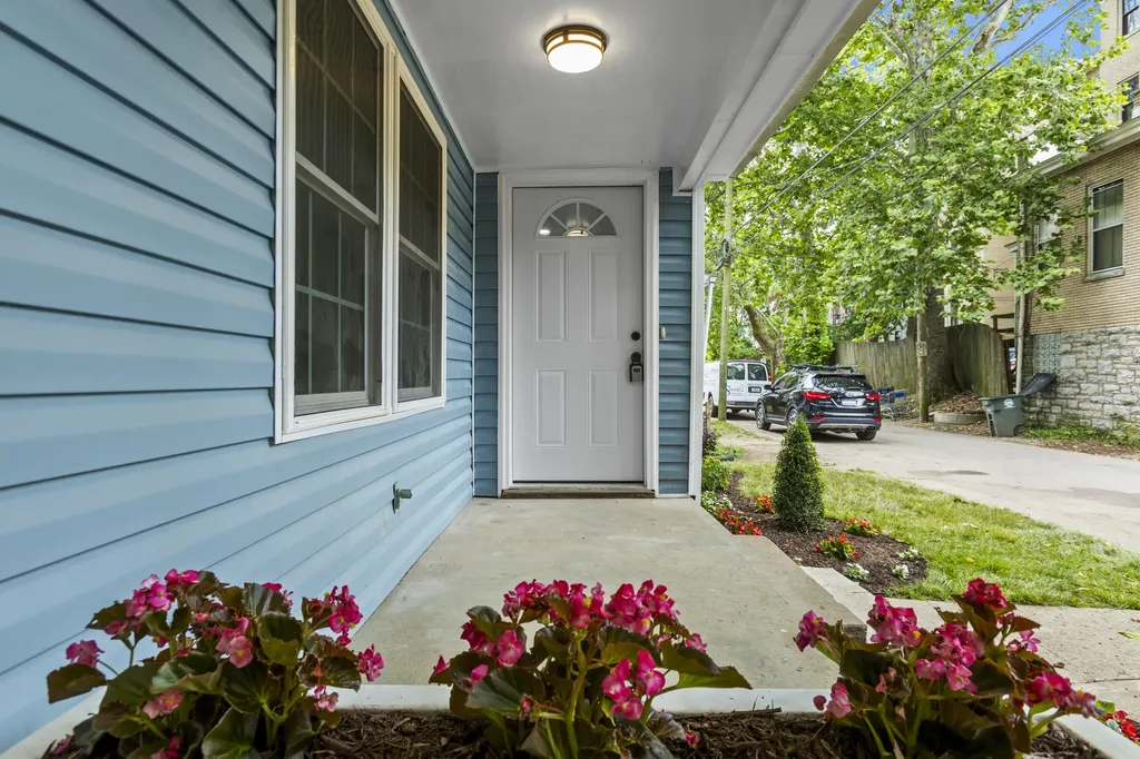 317 Ross Avenue Lexington KY 40508