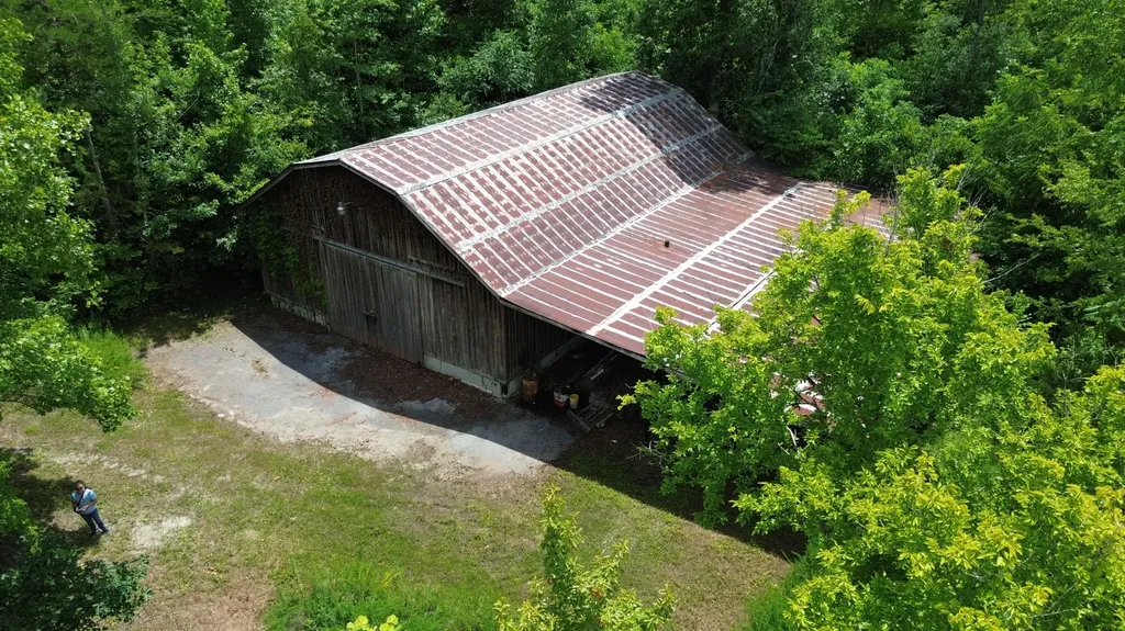 9999 Mountain View Williamsburg KY 40769