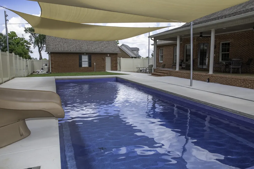342 Masters Court Hustonville KY 40437