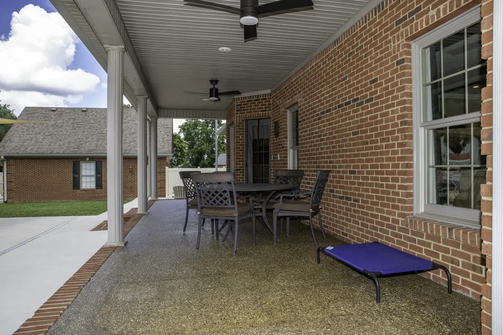 342 Masters Court Hustonville KY 40437
