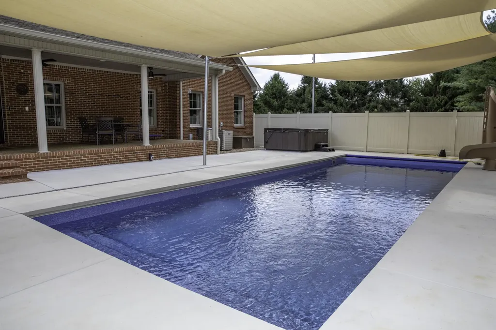342 Masters Court Hustonville KY 40437
