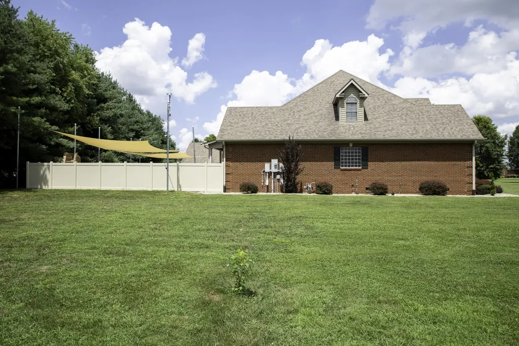 342 Masters Court Hustonville KY 40437