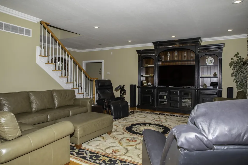 342 Masters Court Hustonville KY 40437