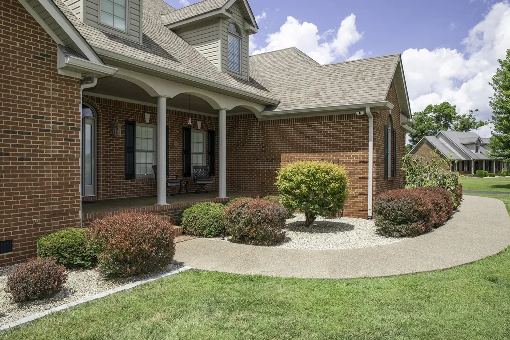 342 Masters Court Hustonville KY 40437