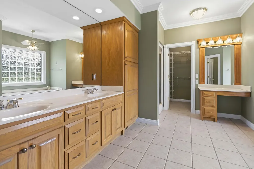 342 Masters Court Hustonville KY 40437