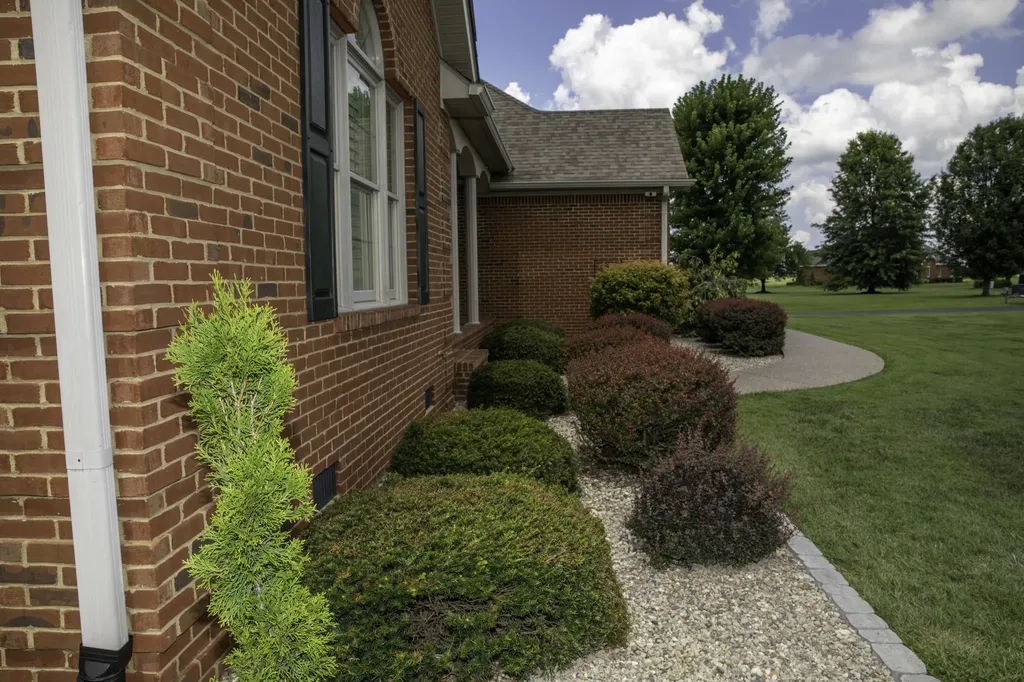 342 Masters Court Hustonville KY 40437