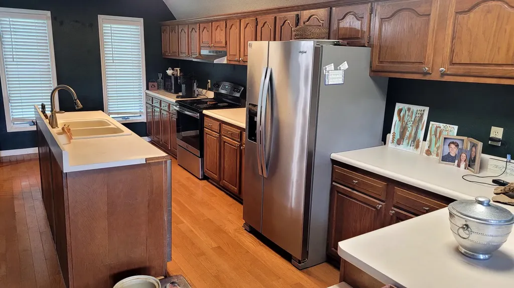 6758 Highway 1693 Wellington KY 40387