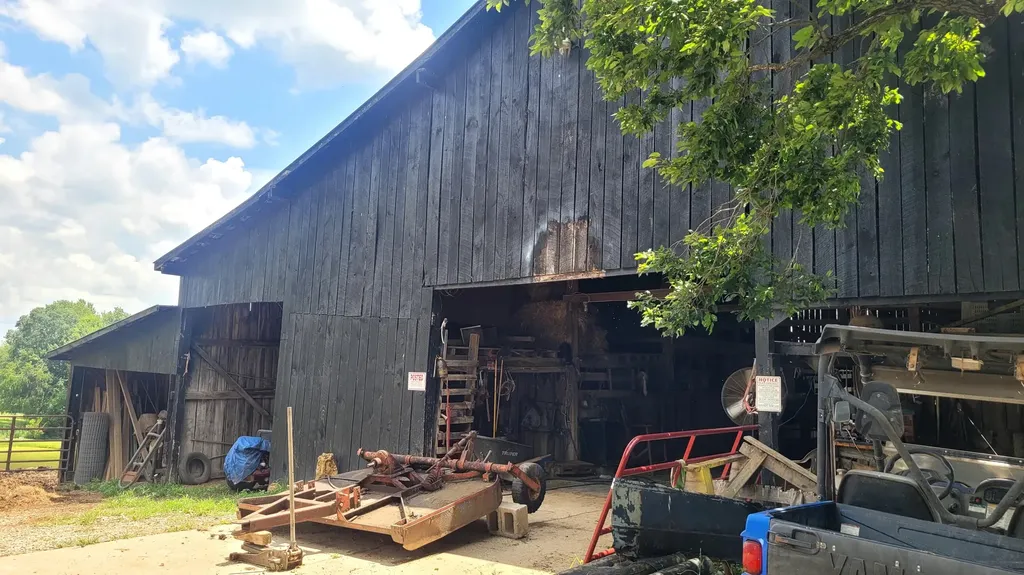 6758 Highway 1693 Wellington KY 40387