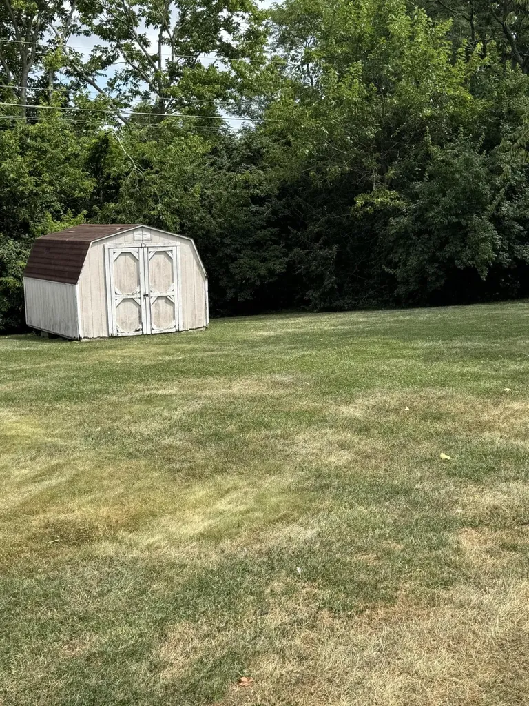 233 Savannah Drive Nicholasville KY 40356