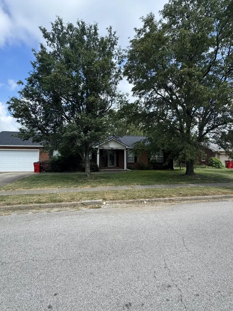 233 Savannah Drive Nicholasville KY 40356