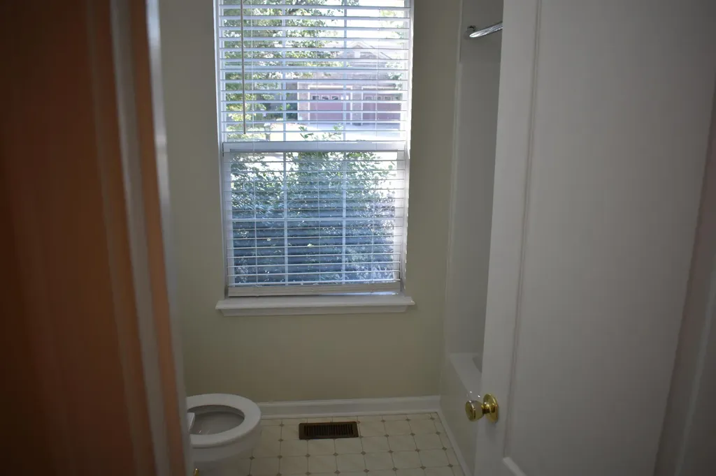 233 Savannah Drive Nicholasville KY 40356