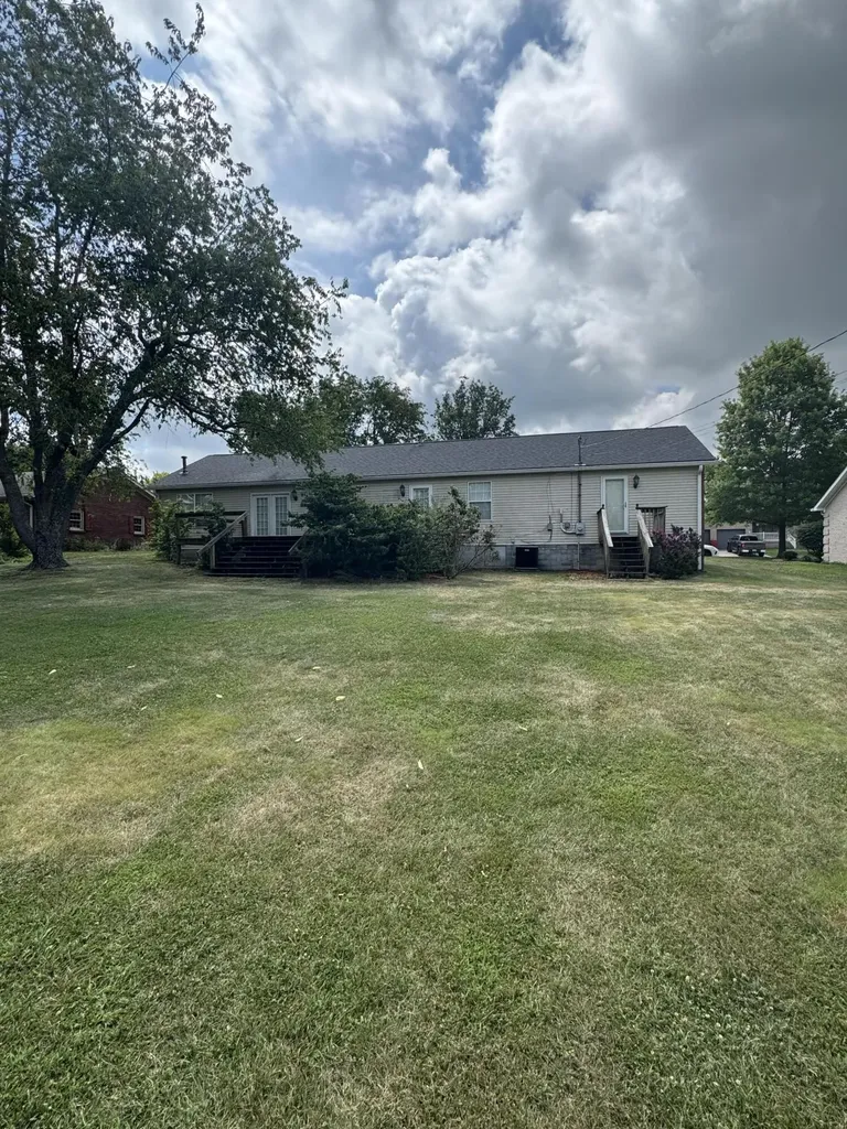 233 Savannah Drive Nicholasville KY 40356