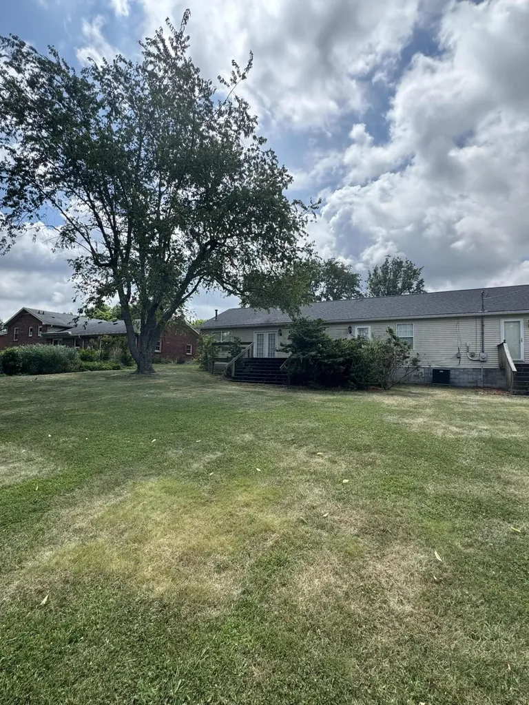 233 Savannah Drive Nicholasville KY 40356