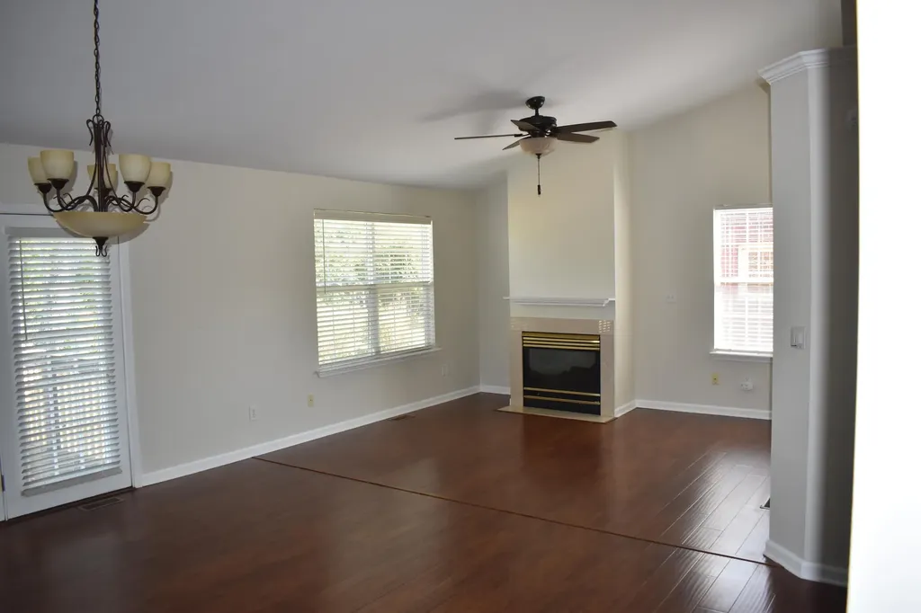233 Savannah Drive Nicholasville KY 40356