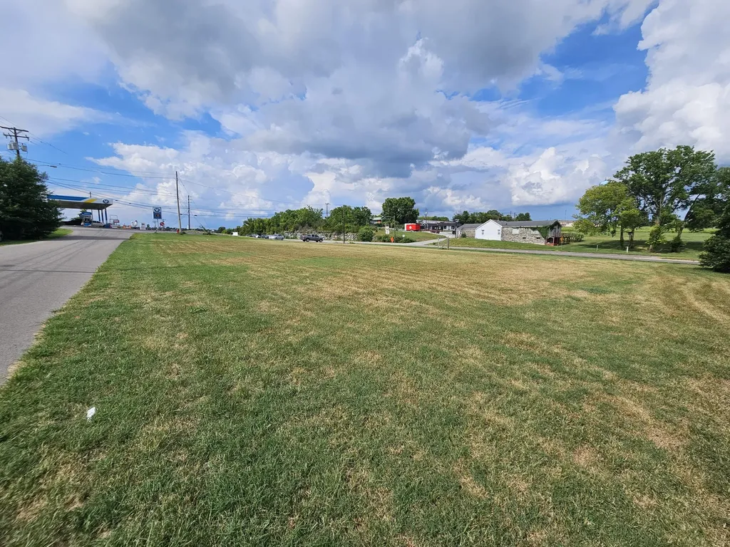 228 Powell Street Stanford KY 40484
