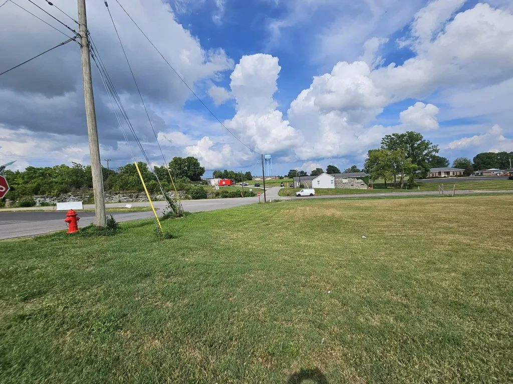 228 Powell Street Stanford KY 40484