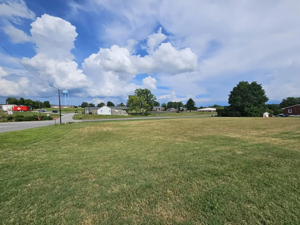 228 Powell Street Stanford KY 40484