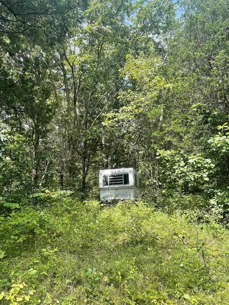 2607 Royalty Ridge Road Willisburg KY 40078