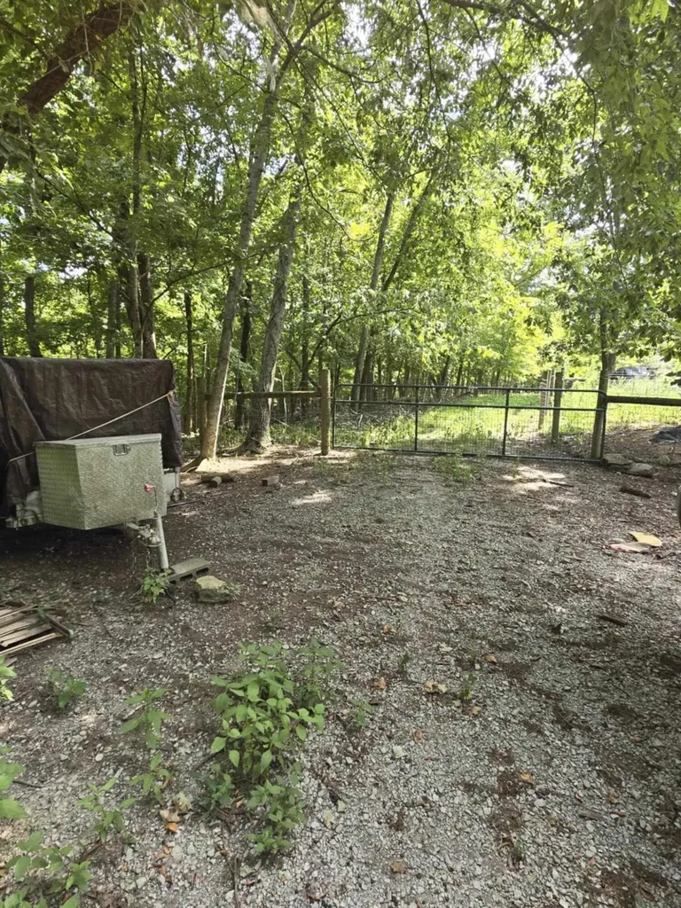 2607 Royalty Ridge Road Willisburg KY 40078