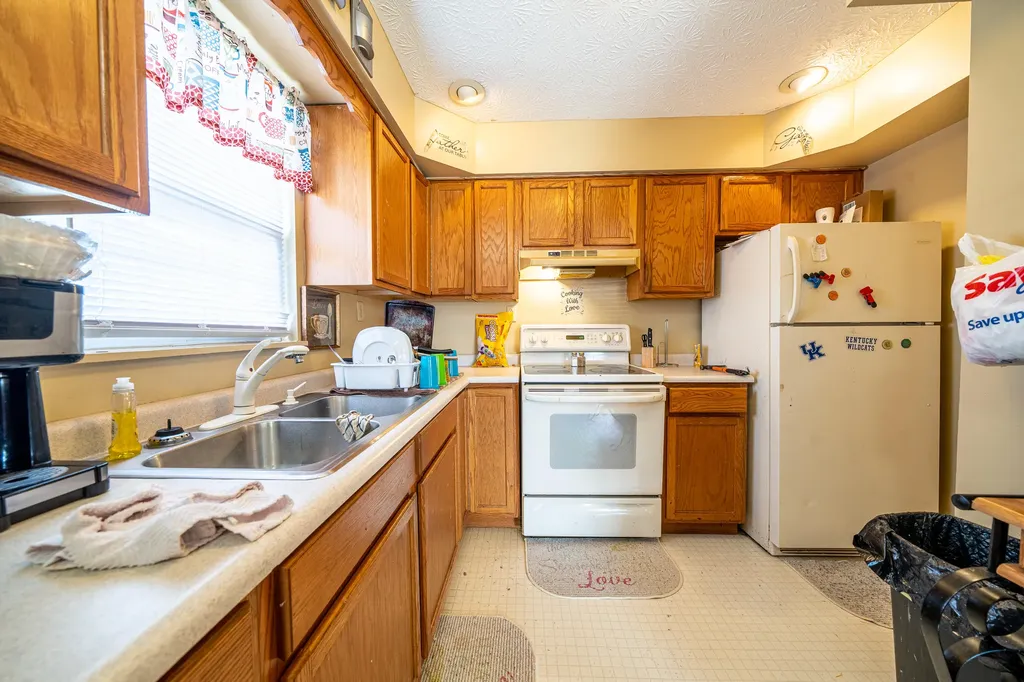 425 Parker Memorial Drive Olive Hill KY 41164