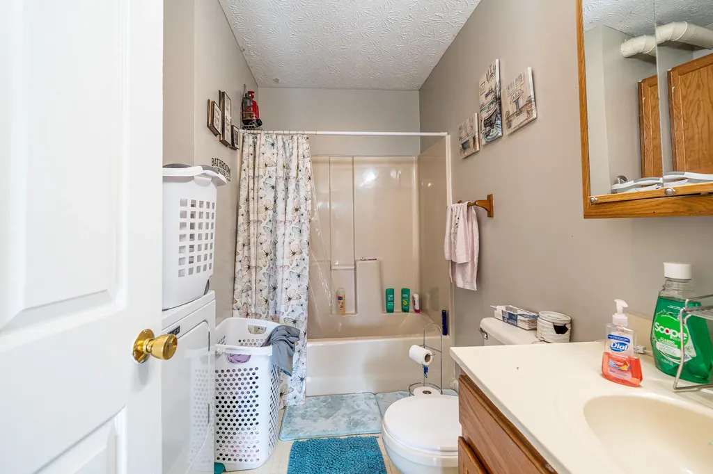 425 Parker Memorial Drive Olive Hill KY 41164